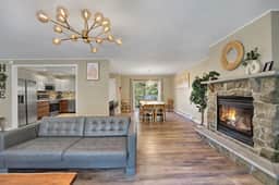 Lakefront House by Kalahari, Casino & Camelback.